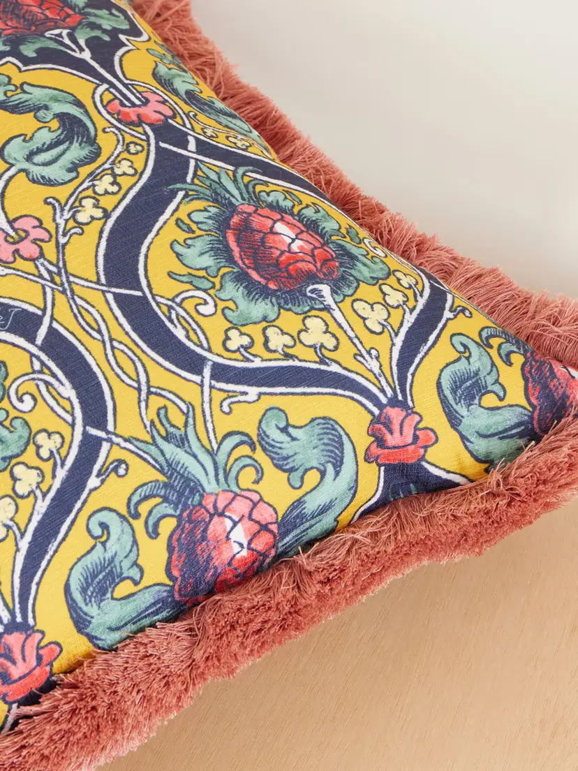 La DoubleJ Floral-printed Fringed-trimmed Cushion | Thumbnail 3