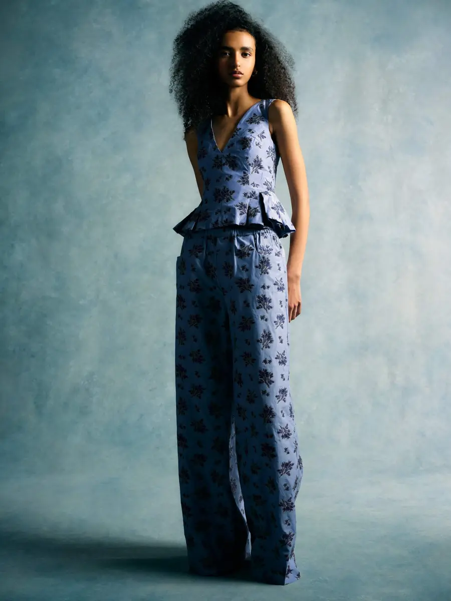 Markarian Jasminium Navy Bouquet Top | Thumbnail 3 Markarian Jasminium Navy Bouquet Top | Thumbnail 3