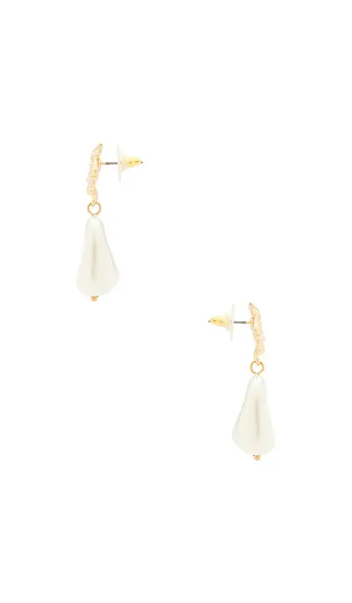 8 Other Reasons Pearl Point Earrings | Thumbnail 2 8 Other Reasons Pearl Point Earrings | Thumbnail 2