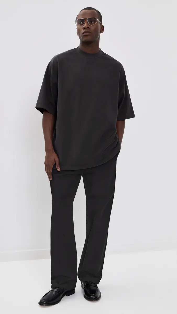 Fear of God Signature 90's Short Sleeve Tee Faded Black | Thumbnail 5 Fear of God Signature 90's Short Sleeve Tee Faded Black | Thumbnail 5