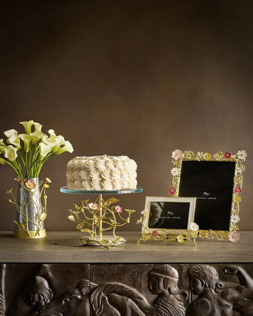 Michael Aram Wildflowers Cake Stand | Thumbnail 3 Michael Aram Wildflowers Cake Stand | Thumbnail 3