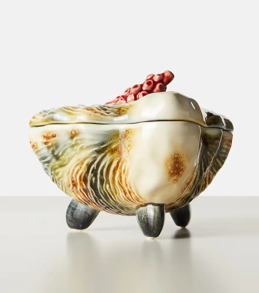Bordallo Pinheiro Oyster earthenware tureen | Thumbnail 2
