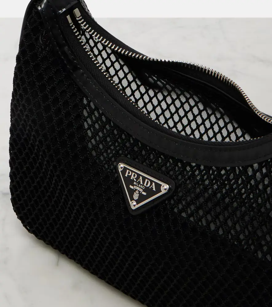 Prada Re-Edition 2005 Mini mesh shoulder bag | Thumbnail 4 Prada Re-Edition 2005 Mini mesh shoulder bag | Thumbnail 4