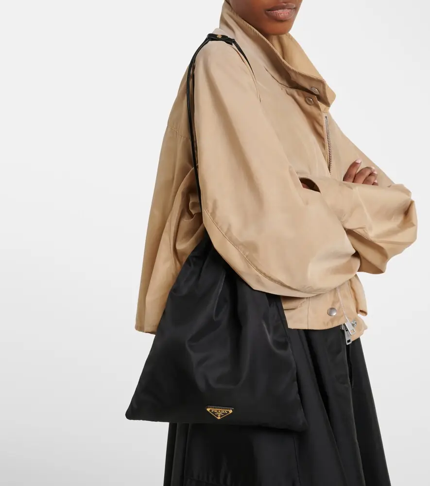 Prada Wish Re-Nylon pouch | Thumbnail 5