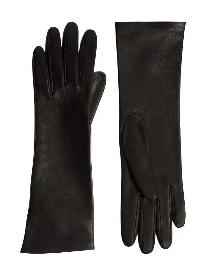 Remo Mid-Length Gloves In Black Leather Remo Mid-Length Gloves In Black Leather