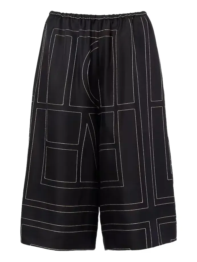 Embroidered silk Bermuda shorts Embroidered silk Bermuda shorts