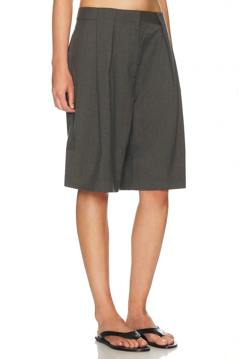 St. Agni Wool Pleat Loop Short | Thumbnail 2 St. Agni Wool Pleat Loop Short | Thumbnail 2