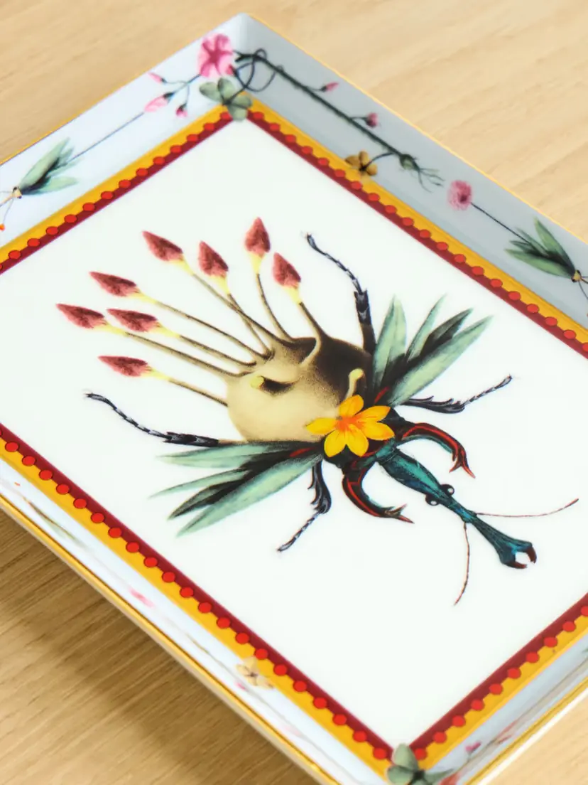 La DoubleJ + Beto Val Gold-plated Painted Porcelain Trinket Tray | Thumbnail 3 La DoubleJ + Beto Val Gold-plated Painted Porcelain Trinket Tray | Thumbnail 3