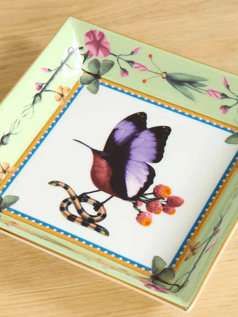 La DoubleJ + Beto Val Gold-plated Porcelain Trinket Tray | Thumbnail 3 La DoubleJ + Beto Val Gold-plated Porcelain Trinket Tray | Thumbnail 3