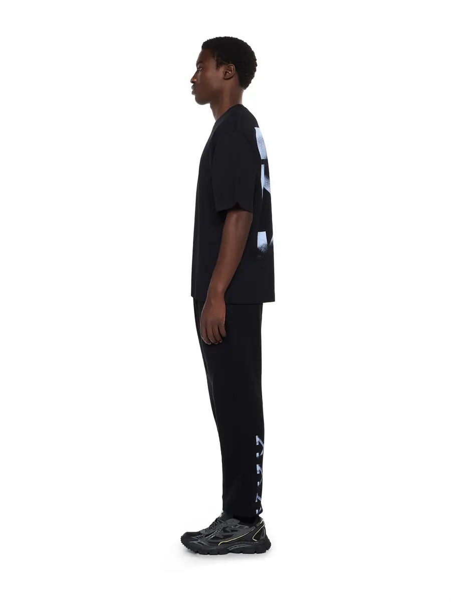 Off-White Stencil Arrow Skate Logo T-Shirt | Thumbnail 4