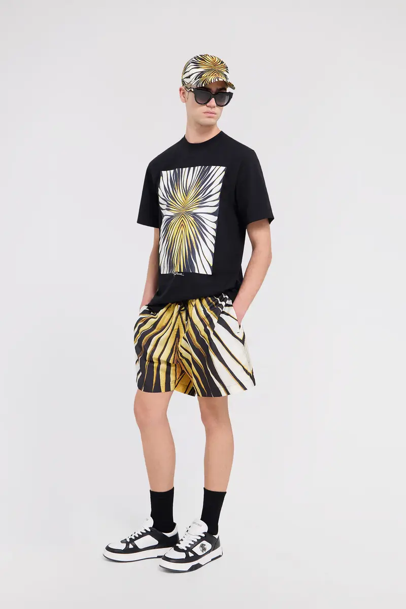 Roberto Cavalli Ray Of Gold Print Pure Cotton T-shirt | Thumbnail 5 Roberto Cavalli Ray Of Gold Print Pure Cotton T-shirt | Thumbnail 5