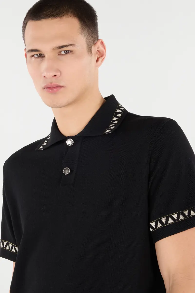 Roberto Cavalli Knitted Polo Shirt With Jacquard Pattern | Thumbnail 6 Roberto Cavalli Knitted Polo Shirt With Jacquard Pattern | Thumbnail 6