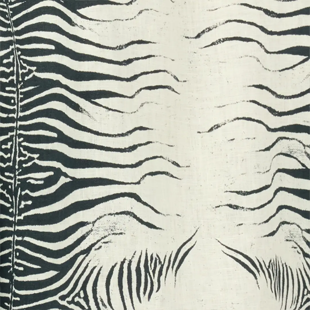 Roberto Cavalli Linen Bermuda Shorts With Mini Zebra Print | Thumbnail 4