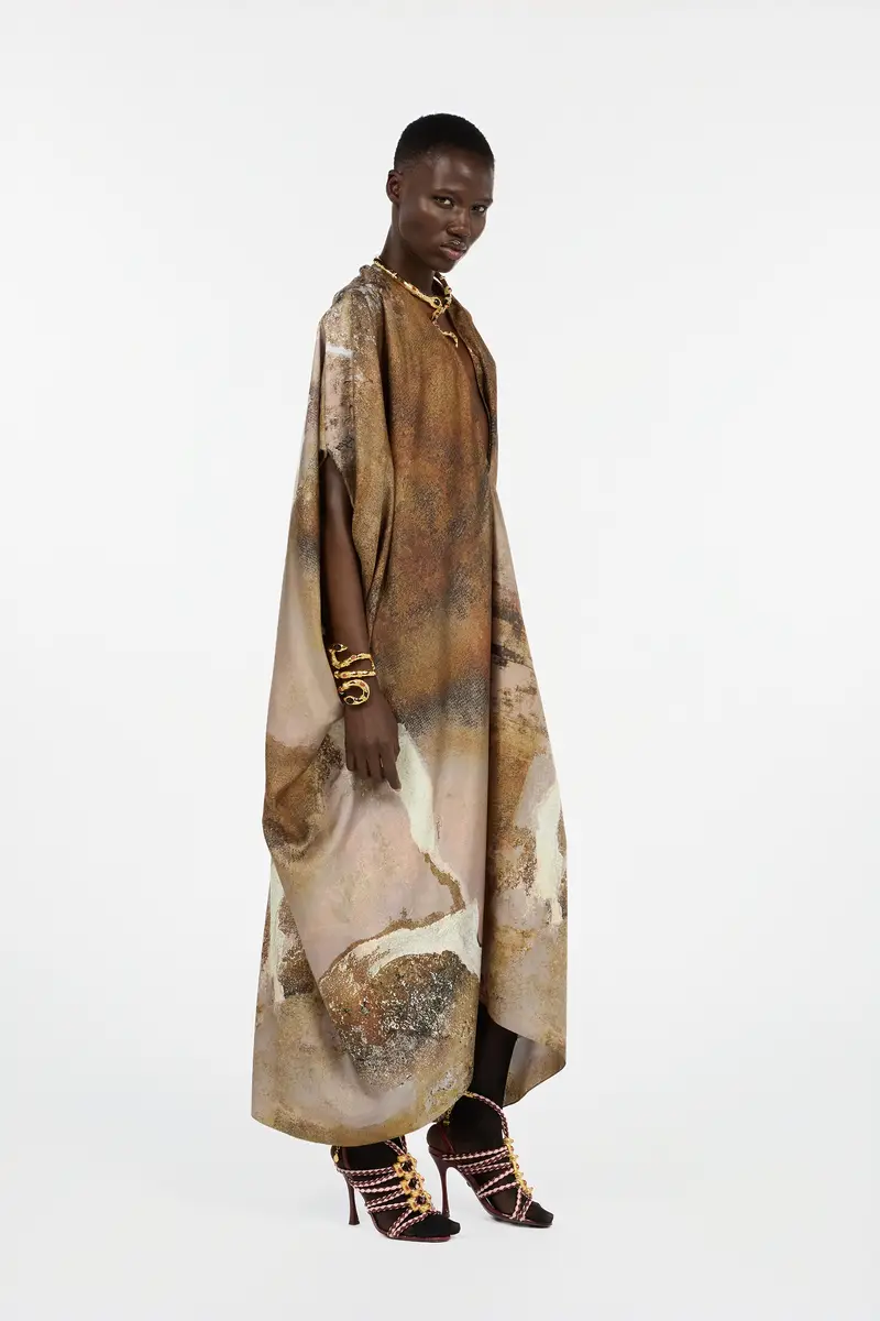 Roberto Cavalli Beige Caftan With Affresco Printed On Silk Twill | Thumbnail 2