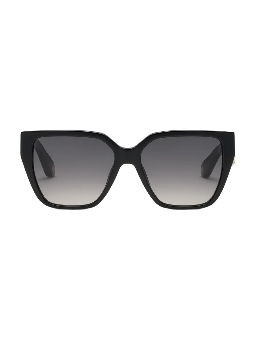 Sunglasses with wide and feminine front Sunglasses with wide and feminine front