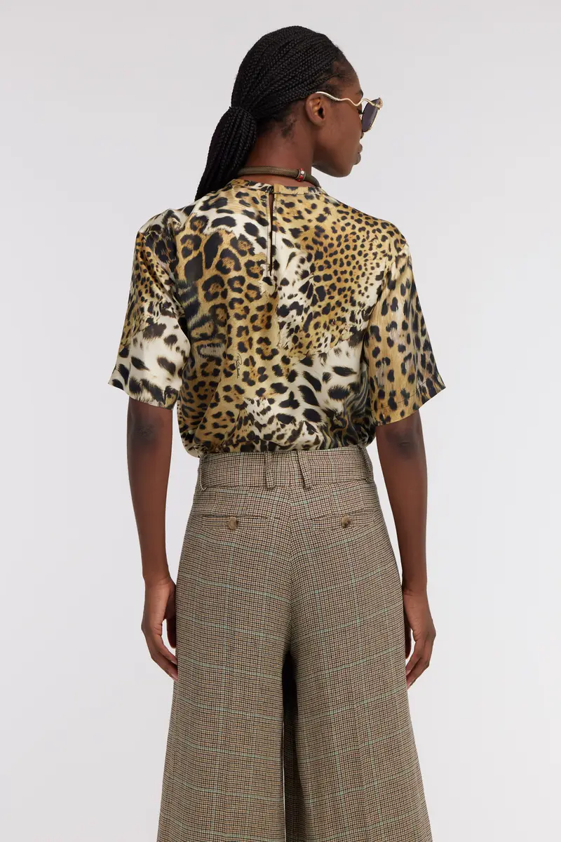 Roberto Cavalli T-shirt with Jaguar Skin print | Thumbnail 3 Roberto Cavalli T-shirt with Jaguar Skin print | Thumbnail 3