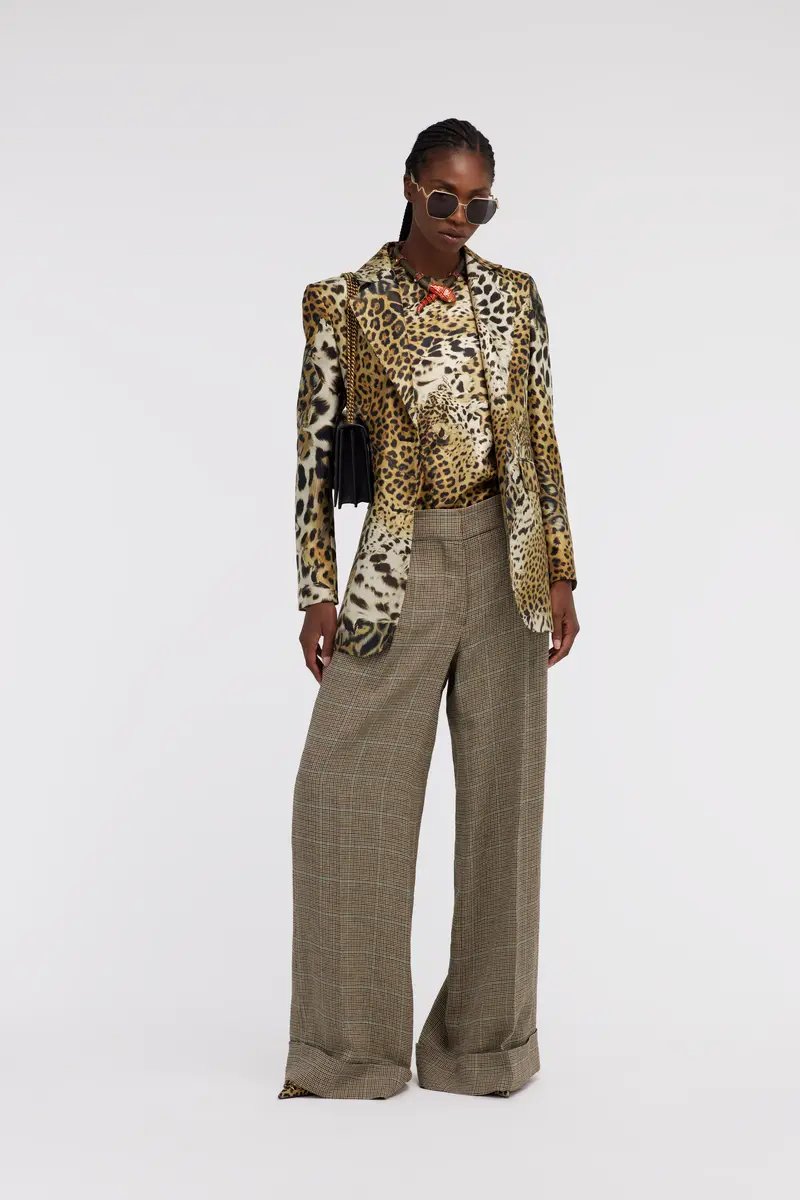 Roberto Cavalli T-shirt with Jaguar Skin print | Thumbnail 5 Roberto Cavalli T-shirt with Jaguar Skin print | Thumbnail 5