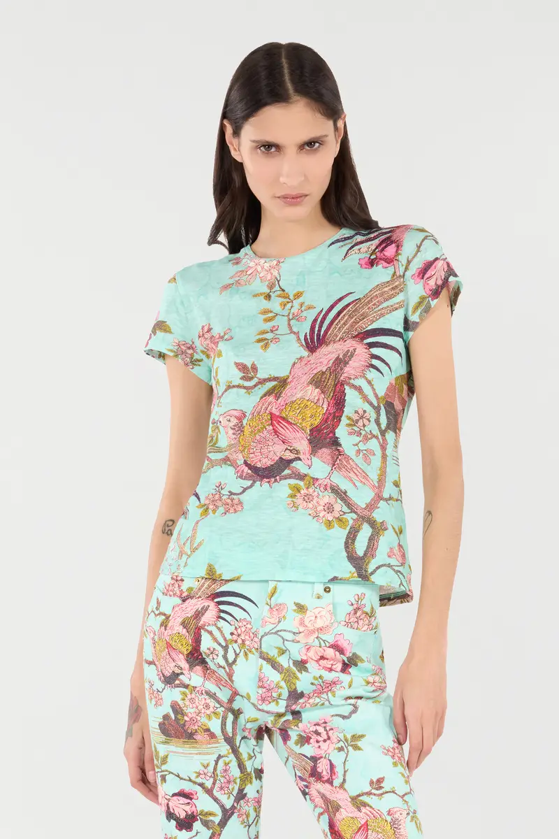 Roberto Cavalli T-Shirt With Oriental Bird Print | Thumbnail 2 Roberto Cavalli T-Shirt With Oriental Bird Print | Thumbnail 2