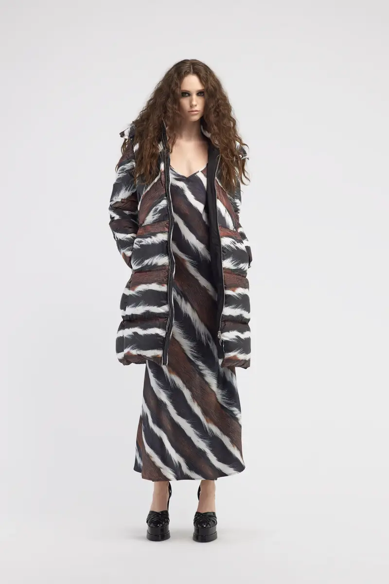 Roberto Cavalli Animalier print puffer jacket with belt | Thumbnail 5 Roberto Cavalli Animalier print puffer jacket with belt | Thumbnail 5