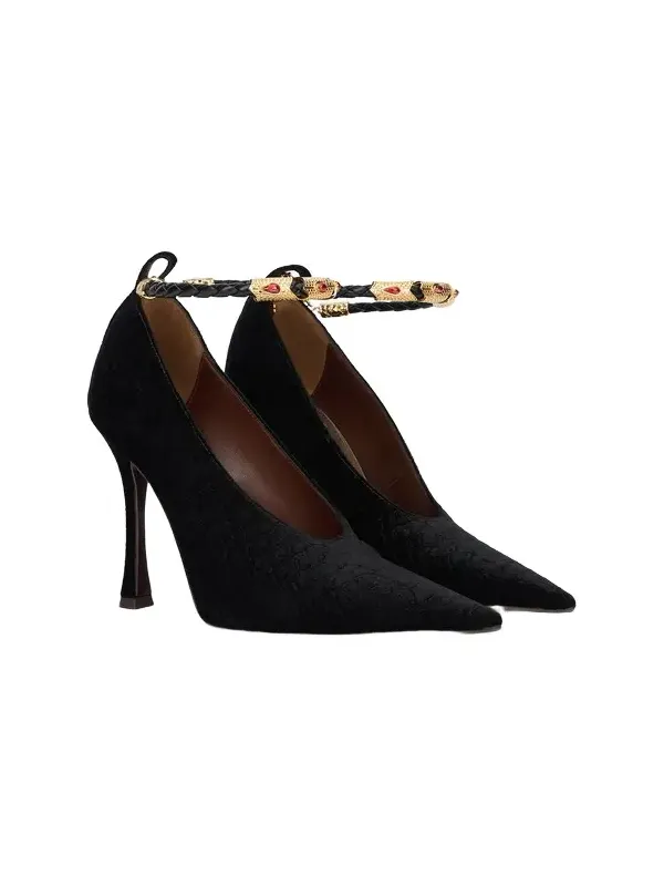 Black Pumps With Strap