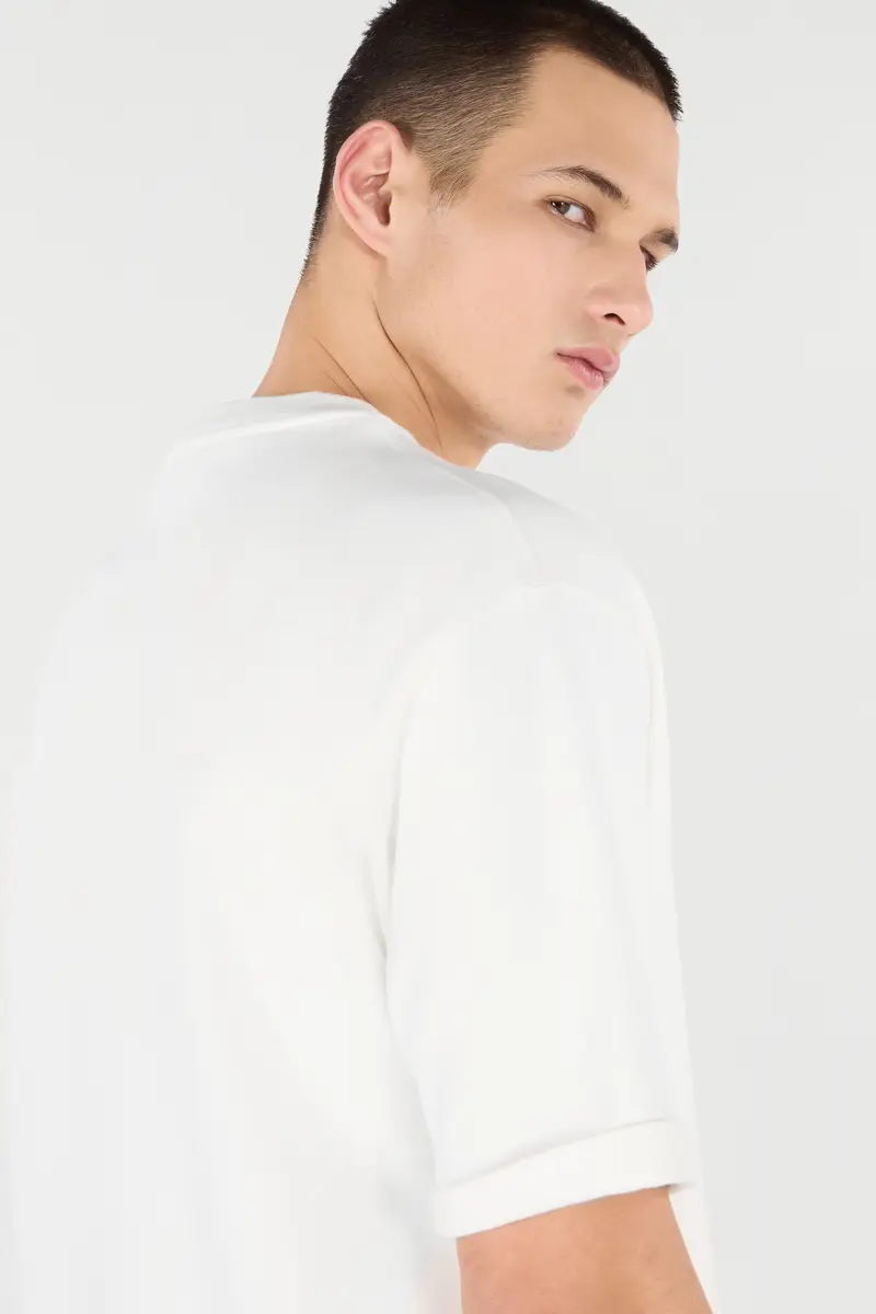 Roberto Cavalli T-Shirt With Embroidered Logo | Thumbnail 5 Roberto Cavalli T-Shirt With Embroidered Logo | Thumbnail 5