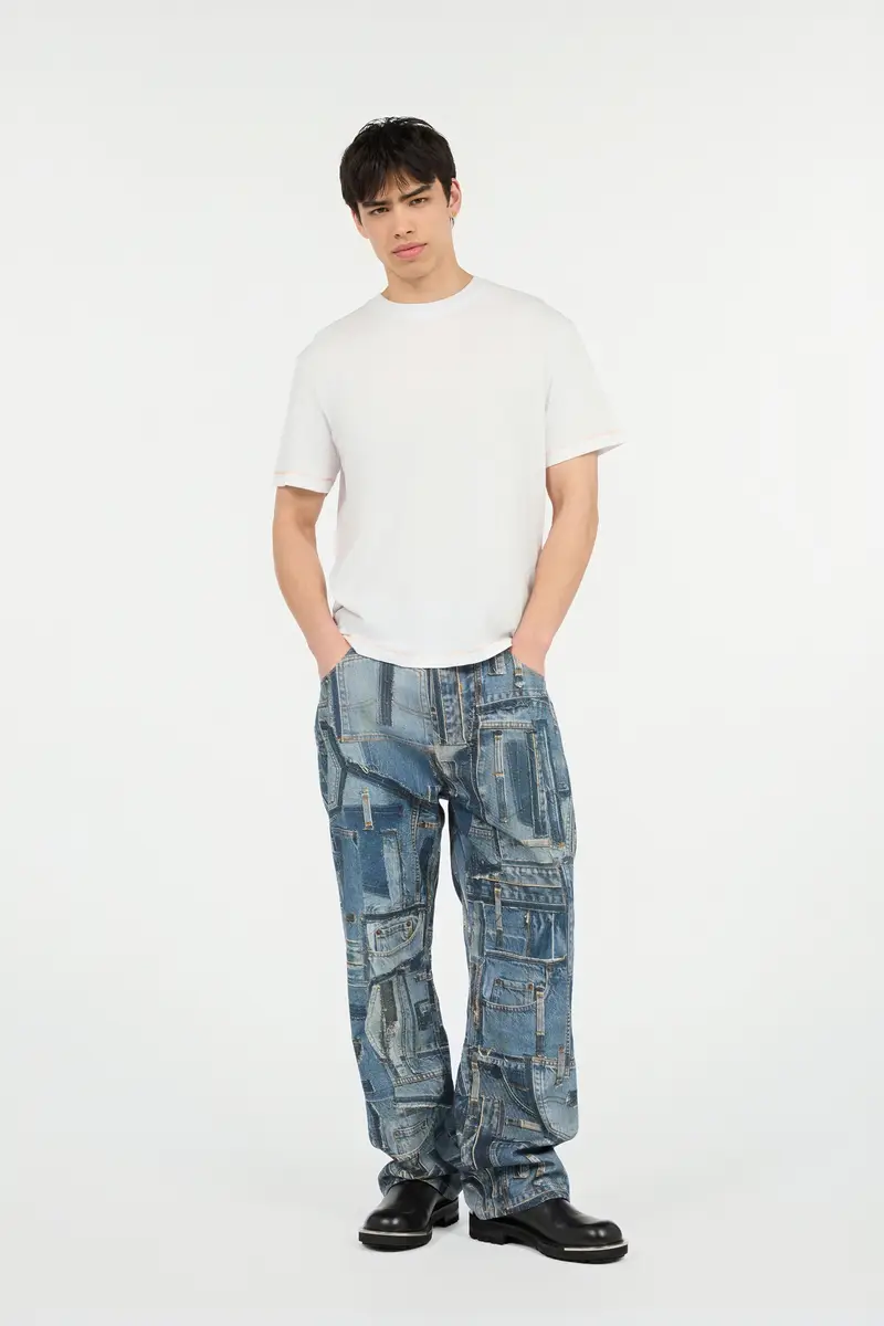 Roberto Cavalli T-Shirt With JC Monogram And Contrasting Topstitching | Thumbnail 7