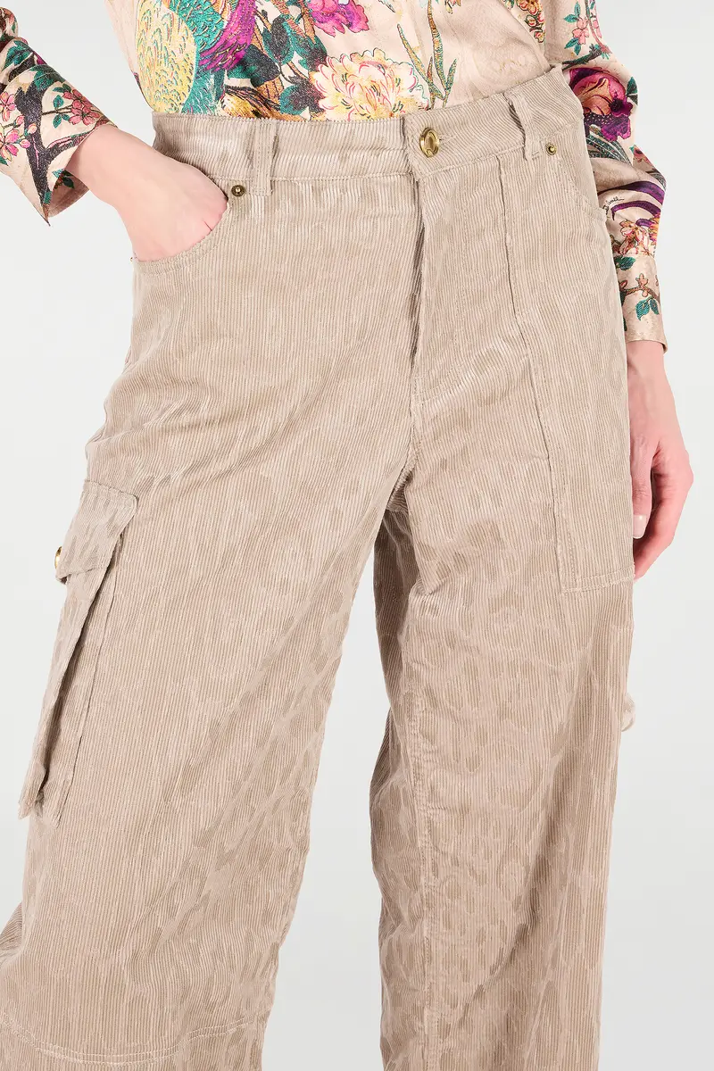 Roberto Cavalli Cargo Pants With All-Over Jaguar Skin Pattern | Thumbnail 5 Roberto Cavalli Cargo Pants With All-Over Jaguar Skin Pattern | Thumbnail 5
