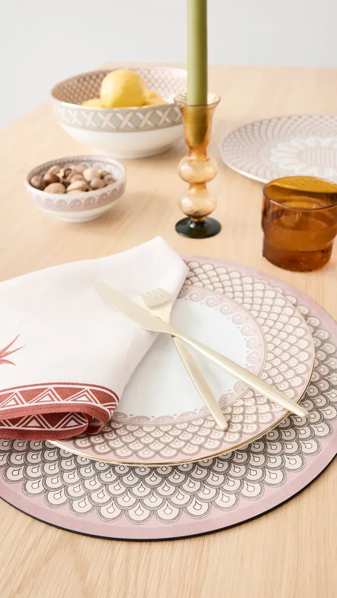 La DoubleJ Hardback Placemats Set of 2 | Thumbnail 4