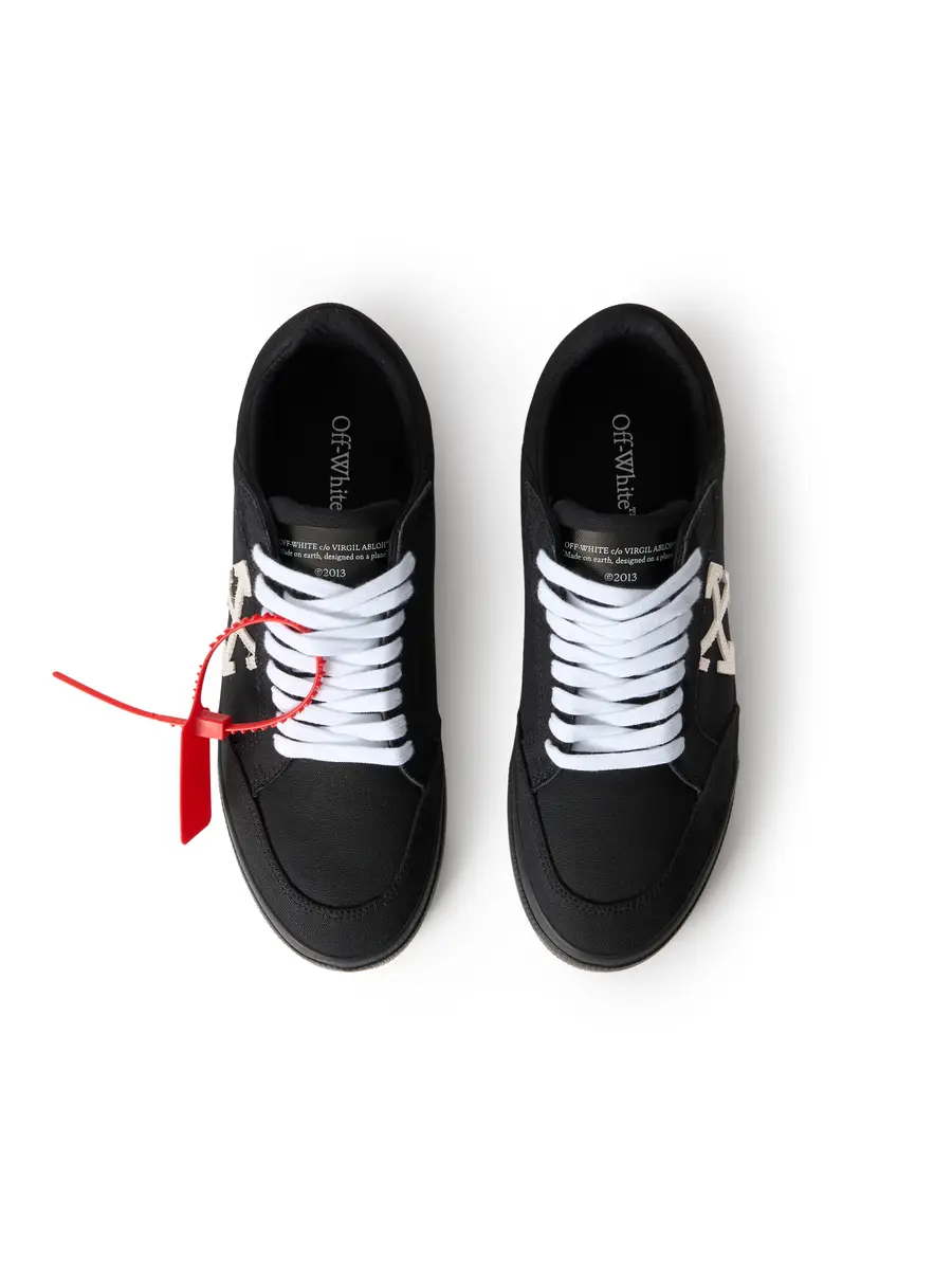 Off-White Vulcanized Low Sneakers | Thumbnail 4
