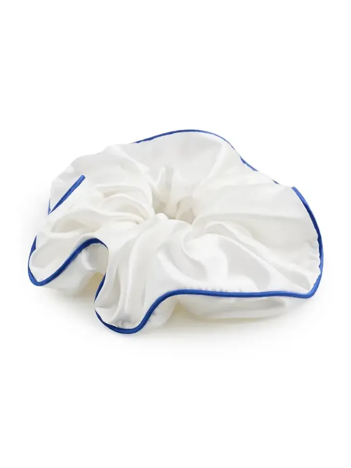 Pure Silk Jumbo Scrunchie Pure Silk Jumbo Scrunchie
