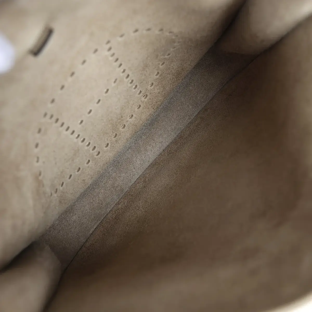 HERMÈS Pre-owned Hermes Evelyne III PM Beige Marfa Clemence Palladium Hardware | Thumbnail 8