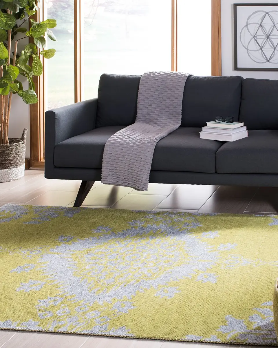 Safavieh Livingston Hand-Knotted Rug | Thumbnail 3