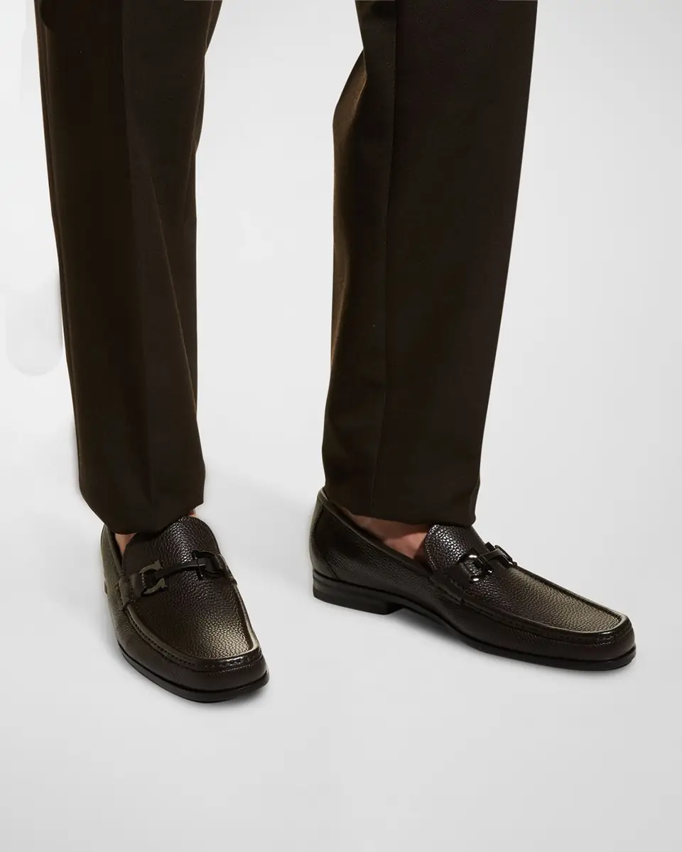 Ferragamo Men's Grandioso Grained Calfskin Gancini Loafer | Thumbnail 2 Ferragamo Men's Grandioso Grained Calfskin Gancini Loafer | Thumbnail 2