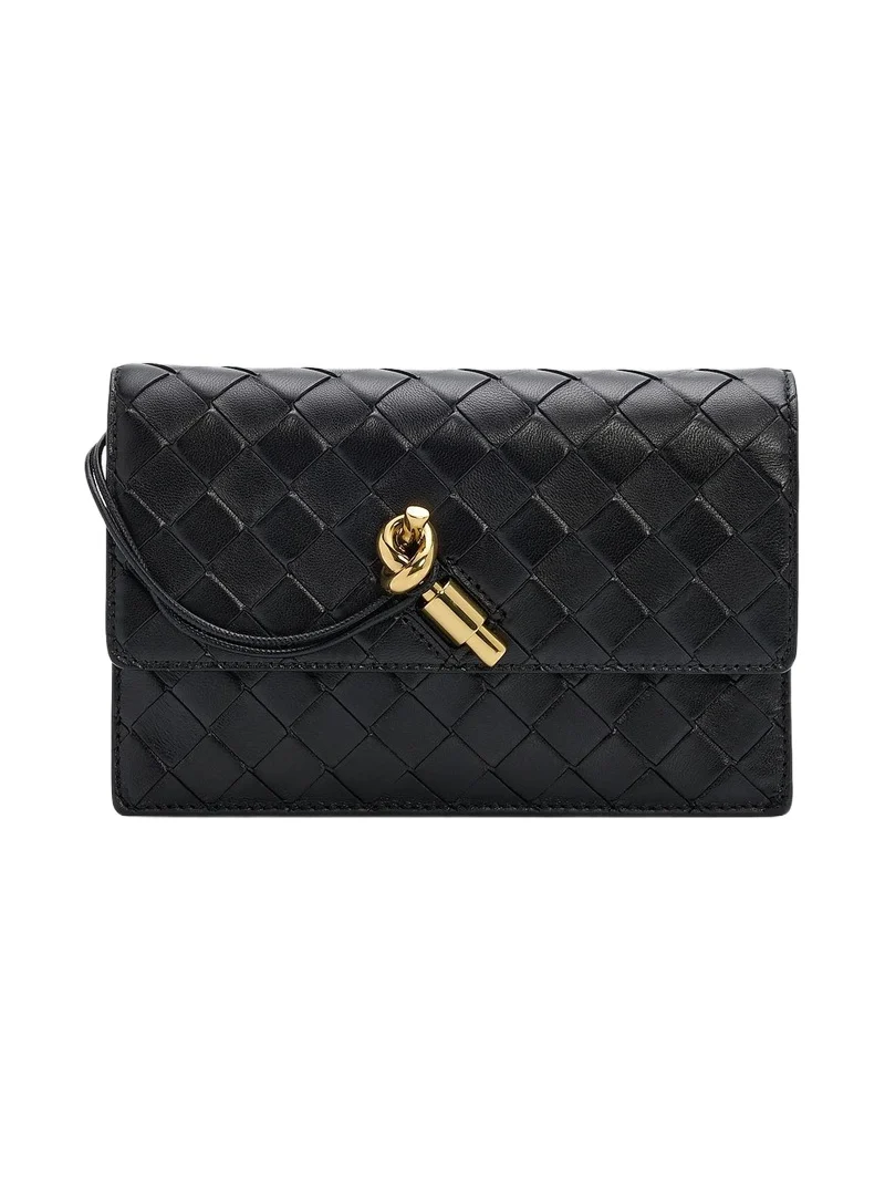 Women's Andiamo Intrecciato Leather Chain Pouch Women's Andiamo Intrecciato Leather Chain Pouch