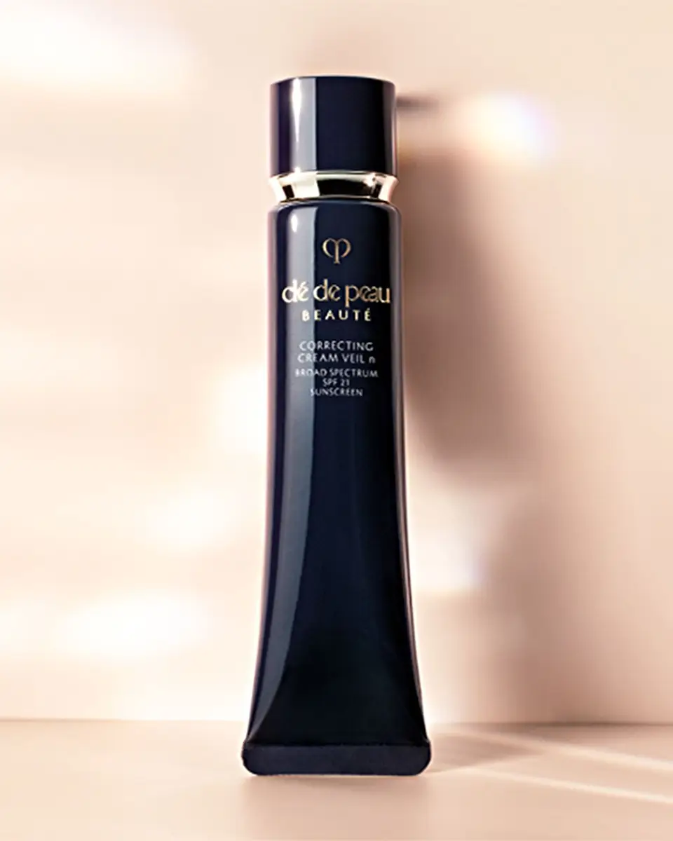 CLÉ DE PEAU BEAUTÉ 1.4 oz. Correcting Cream Veil SPF 21 | Thumbnail 5