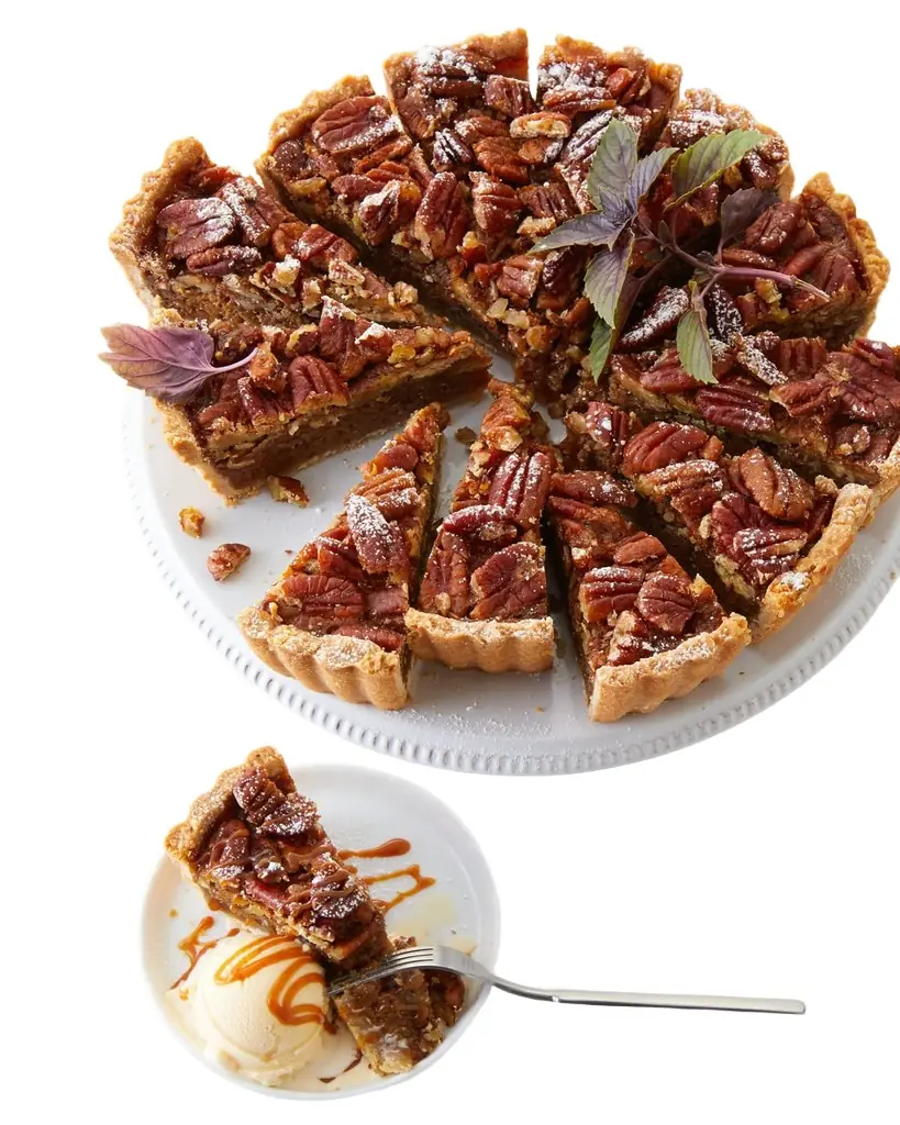 Cheesecake Royale Kentucky Bourbon Pie | Image 1 Cheesecake Royale Kentucky Bourbon Pie | Image 1