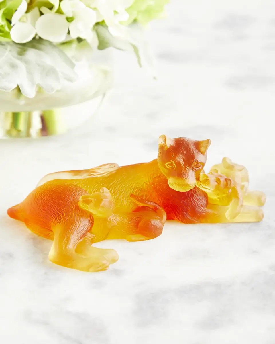 Daum Amber Lion with Cubs Figurine | Thumbnail 2 Daum Amber Lion with Cubs Figurine | Thumbnail 2
