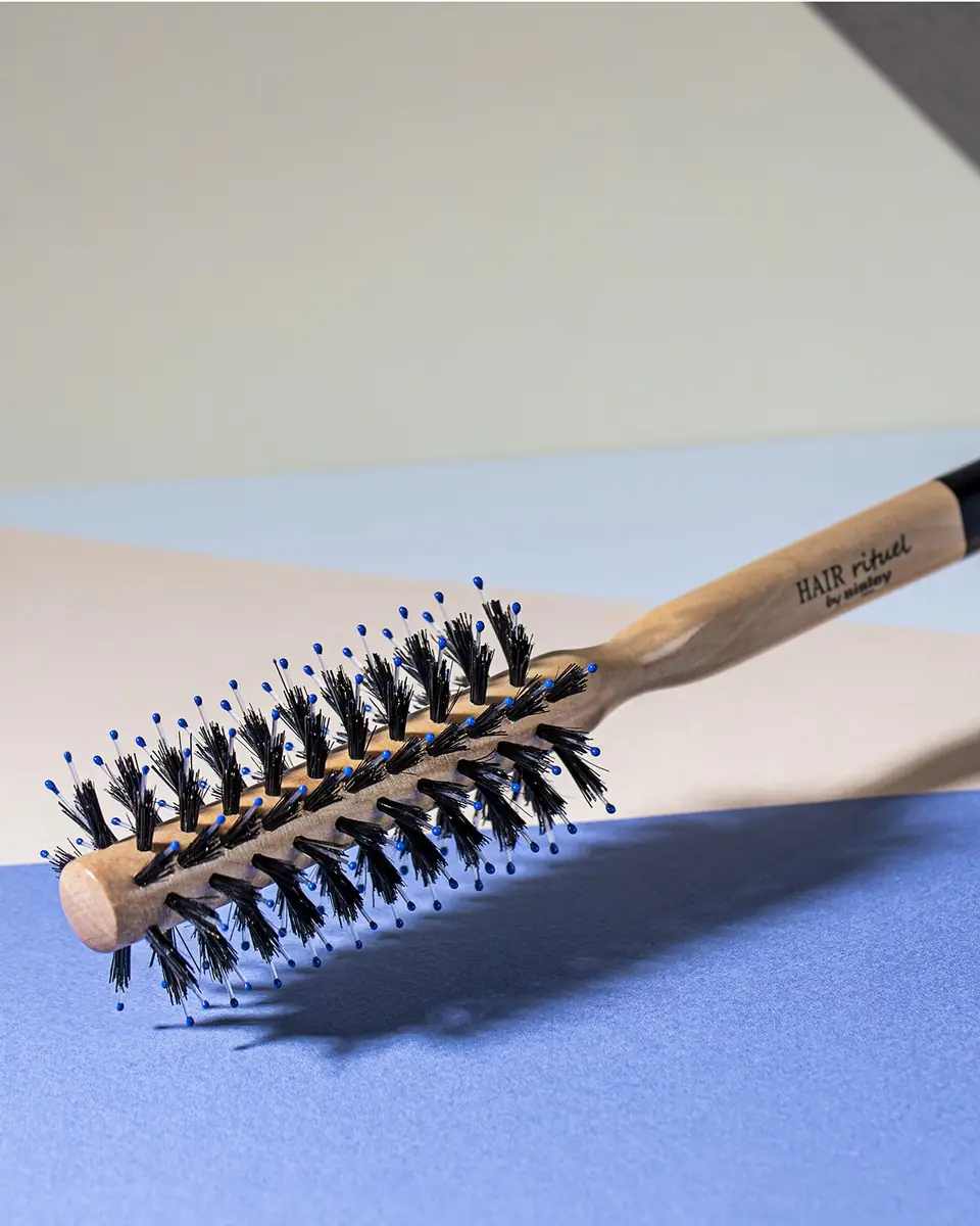Sisley-Paris The Blow-Dry Brush No. 1 | Thumbnail 2 Sisley-Paris The Blow-Dry Brush No. 1 | Thumbnail 2