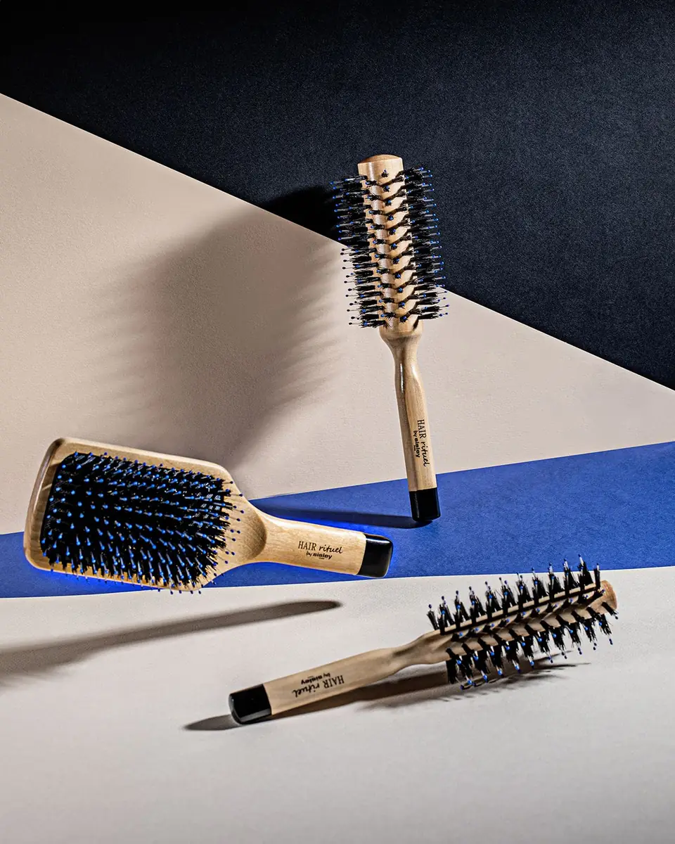 Sisley-Paris The Blow-Dry Brush No. 1 | Thumbnail 3 Sisley-Paris The Blow-Dry Brush No. 1 | Thumbnail 3