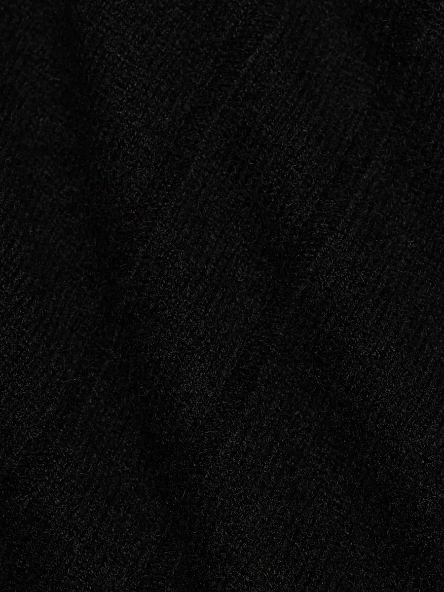 Saks Fifth Avenue Women's V-Neck Cashmere Sweater | Thumbnail 7 Saks Fifth Avenue Women's V-Neck Cashmere Sweater | Thumbnail 7