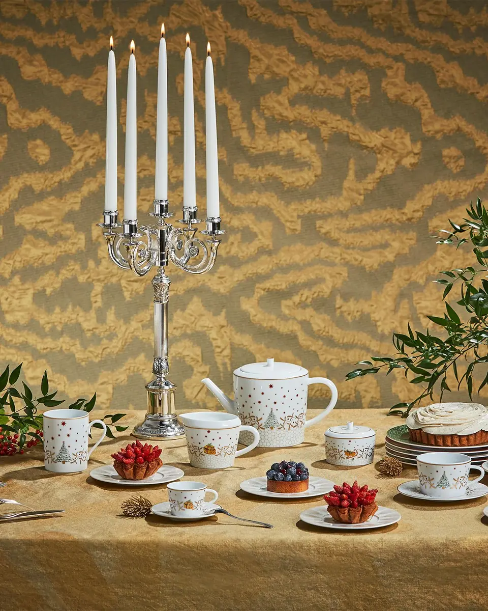 Bernardaud Noel Teacup | Thumbnail 2