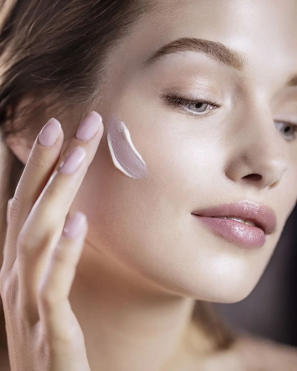 Sisley-Paris Phyto-Blanc Le Soin Brightening Protective Moisturizer, 1.3 oz. | Thumbnail 3 Sisley-Paris Phyto-Blanc Le Soin Brightening Protective Moisturizer, 1.3 oz. | Thumbnail 3