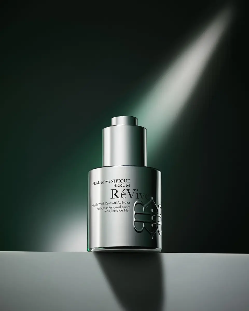 RéVive Peau Magnifique Serum, 1 oz. | Thumbnail 2 RéVive Peau Magnifique Serum, 1 oz. | Thumbnail 2
