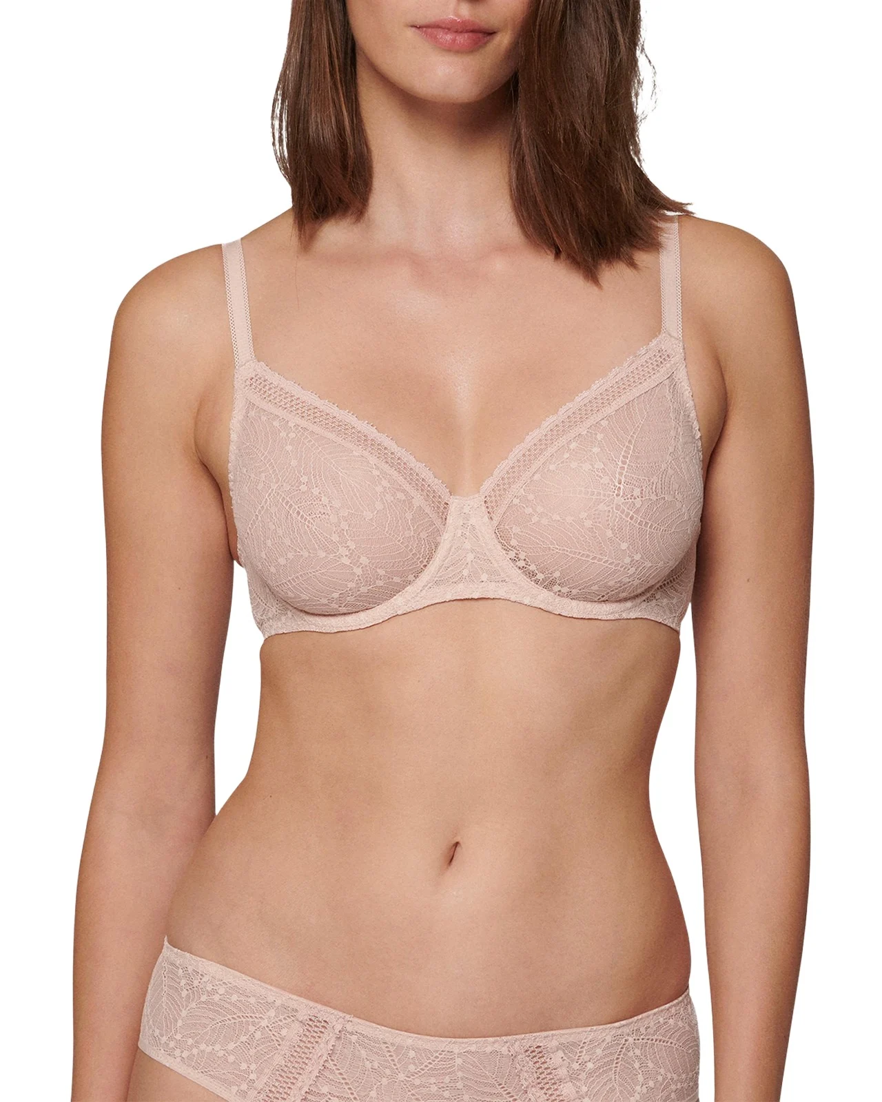 Comete Molded Full Cup Convertible Lace Bra Comete Molded Full Cup Convertible Lace Bra