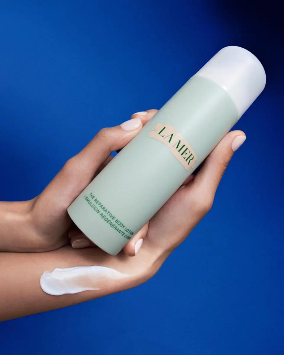La Mer The Reparative Body Lotion, 5.4 oz. | Thumbnail 5