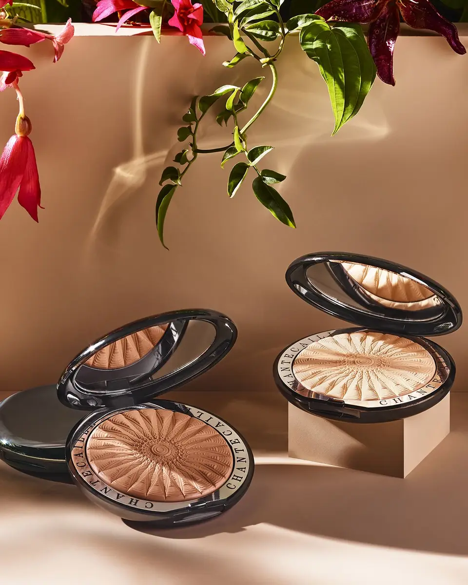 CHANTECAILLE Perfect Blur Finishing Powder | Thumbnail 3