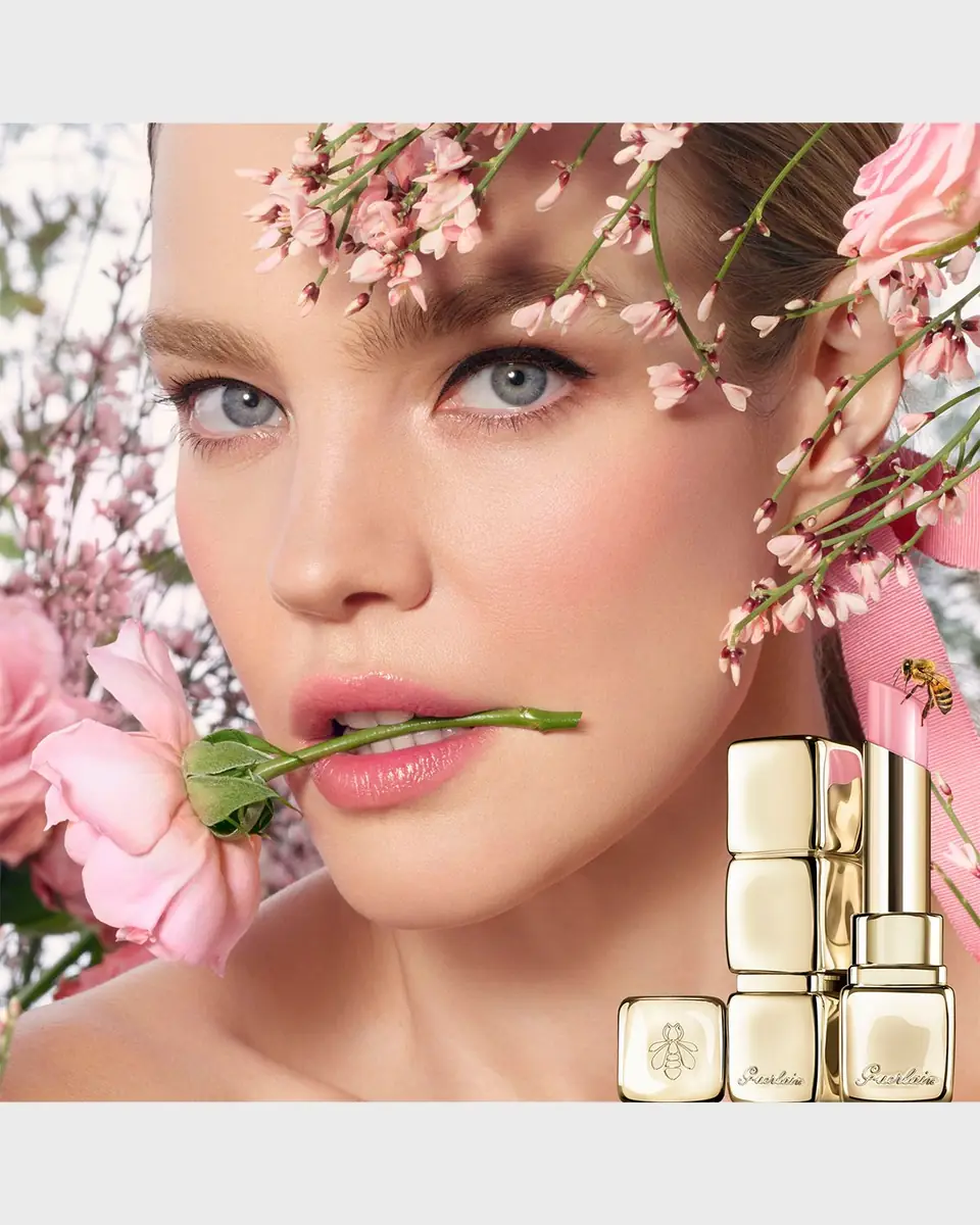 Guerlain KissKiss Bee Glow Lip Balm | Thumbnail 4 Guerlain KissKiss Bee Glow Lip Balm | Thumbnail 4