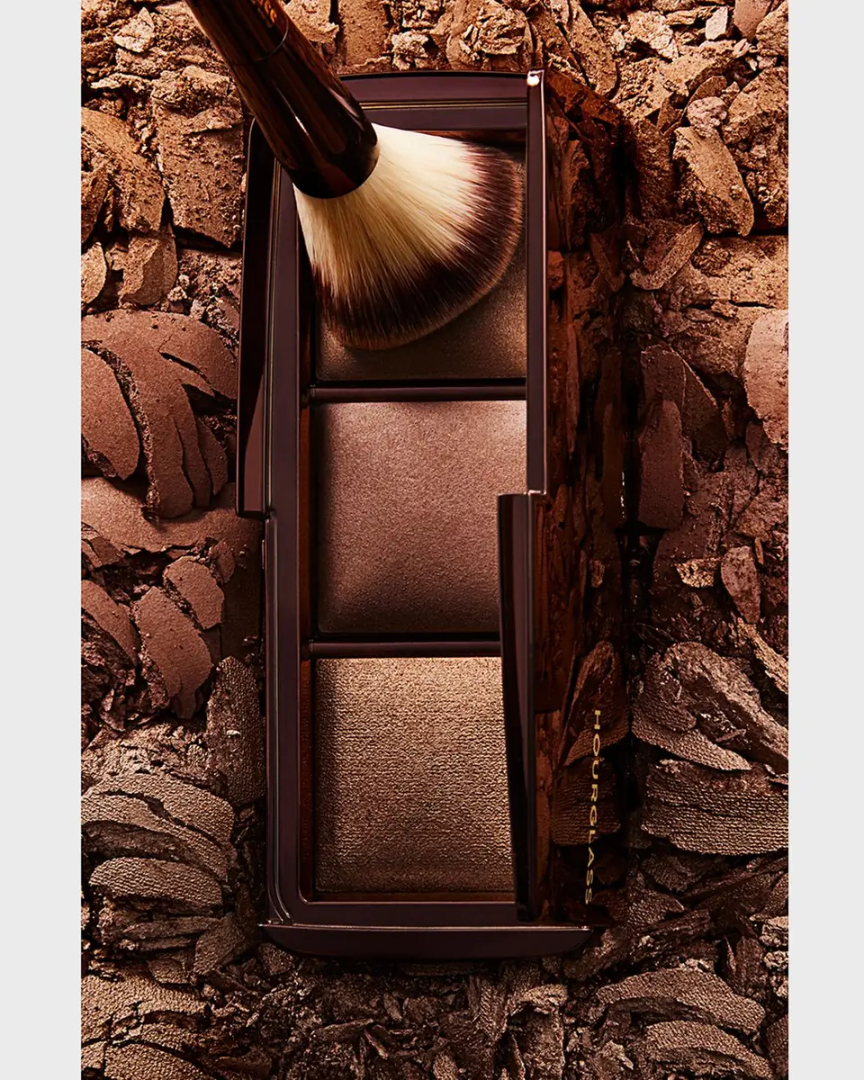 Hourglass Cosmetics Ambient Lighting Palette - Volume III | Thumbnail 3 Hourglass Cosmetics Ambient Lighting Palette - Volume III | Thumbnail 3