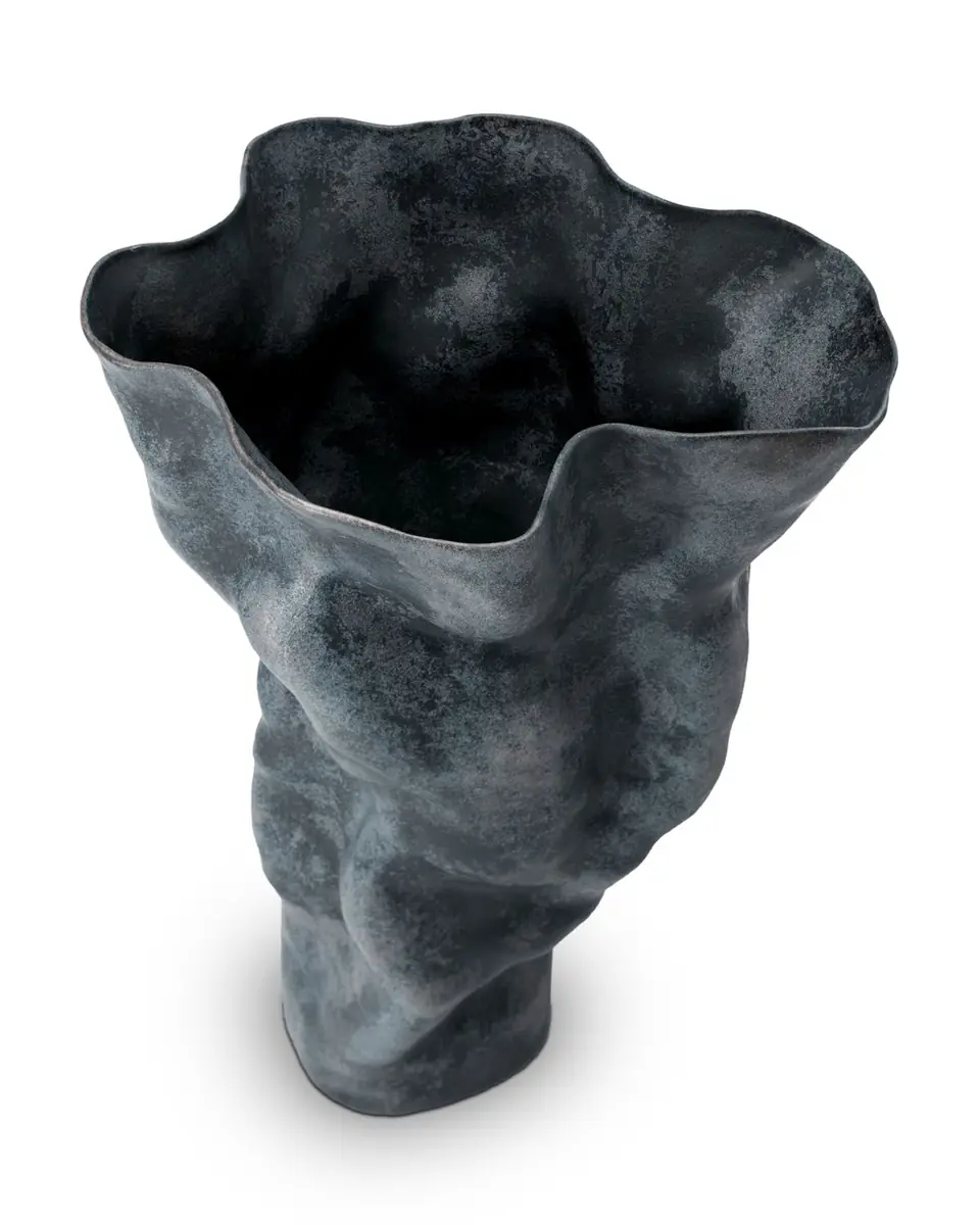 L'Objet Timna Tall Vase | Thumbnail 4 L'Objet Timna Tall Vase | Thumbnail 4