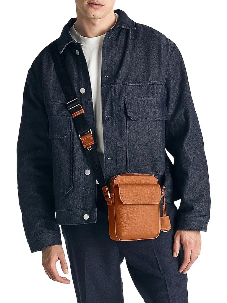 MAISON de SABRÉ Leather Messenger Bag - Pecan Brown | Image 1 MAISON de SABRÉ Leather Messenger Bag - Pecan Brown | Image 1